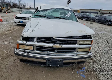 1994 Chevrolet Gmt-400 C1500 z USA, uszkodzony, nr VIN 1GCEC14K3RE201308